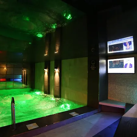 Life Corner Szálloda İzmir