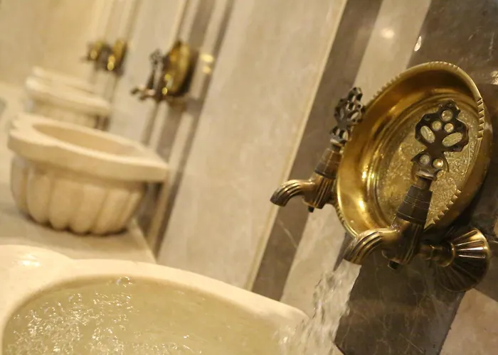 Hotell Life Corner 3*