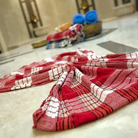 Hotel Life Corner