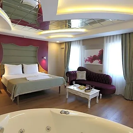 Hotel Life Corner Smirne