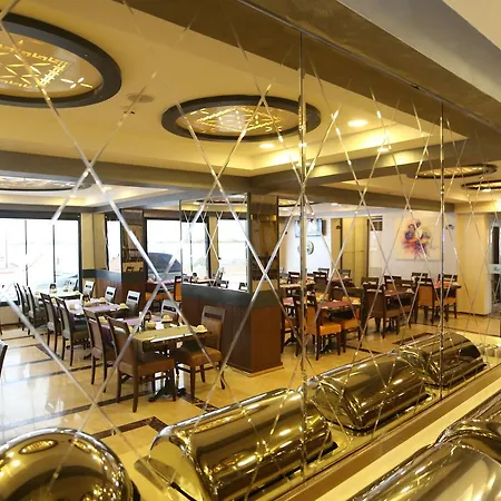 Life Corner איזמיר