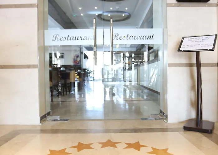 Life Corner 3* İzmir