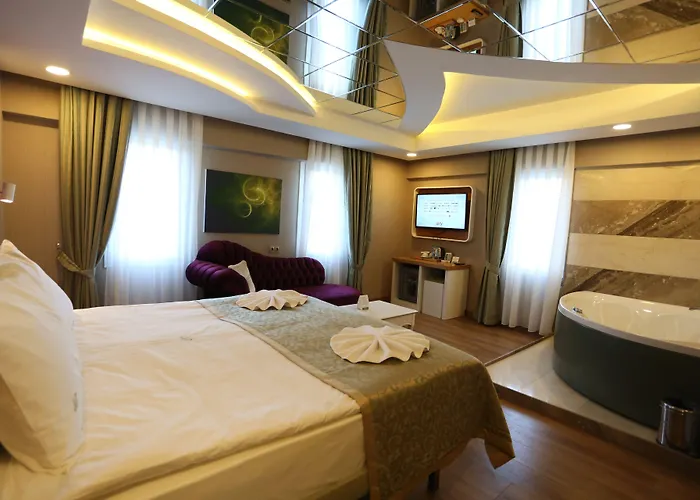 Hotel Life Corner İzmir